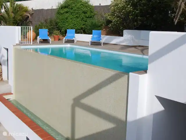 Location de Vacances Espagne, Costa Brava, Palamos, villa - Manuki Mas Costa Brava Villa Cascade de piscine